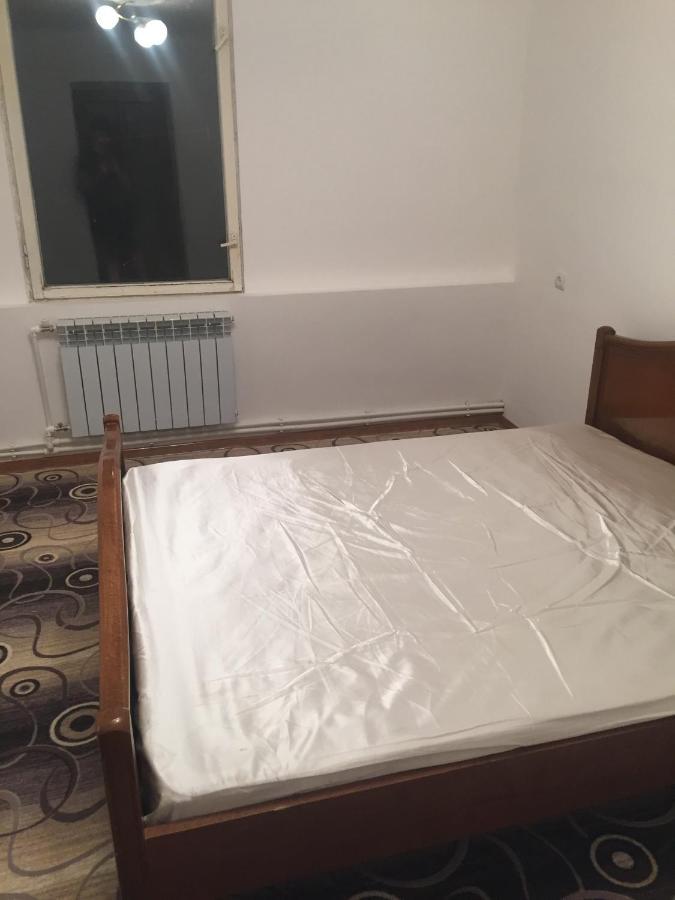 Friend'S House Rooms Near Airport Ghukasavan المظهر الخارجي الصورة